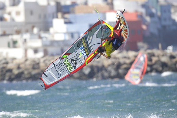 gc04_moreno loops Reno loops