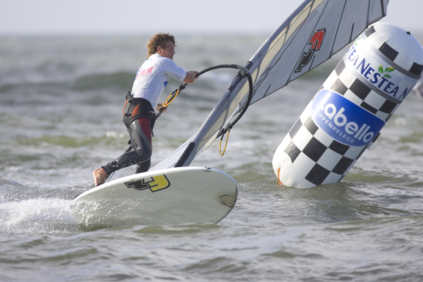 sylt04_gonzalo takes one Nr arg3