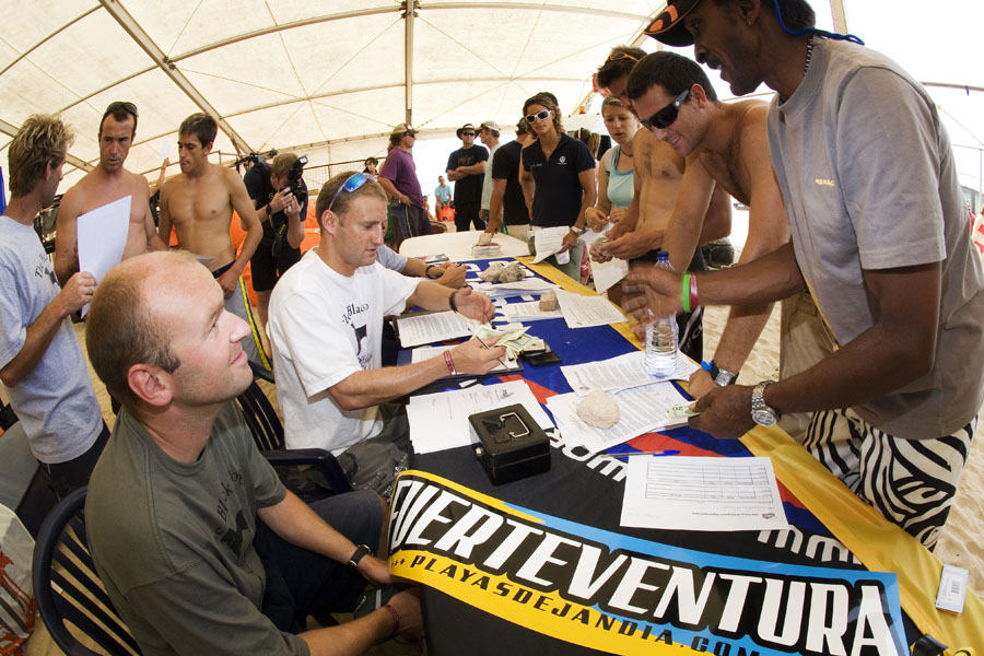 F07 ls Race registartion Race registartion