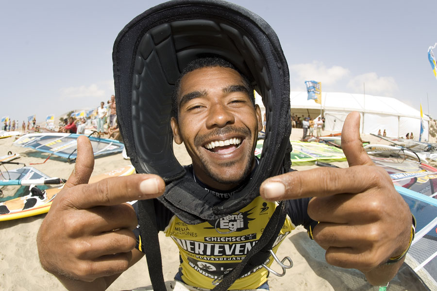 F07 ls Tonky Frans Tonky Frans