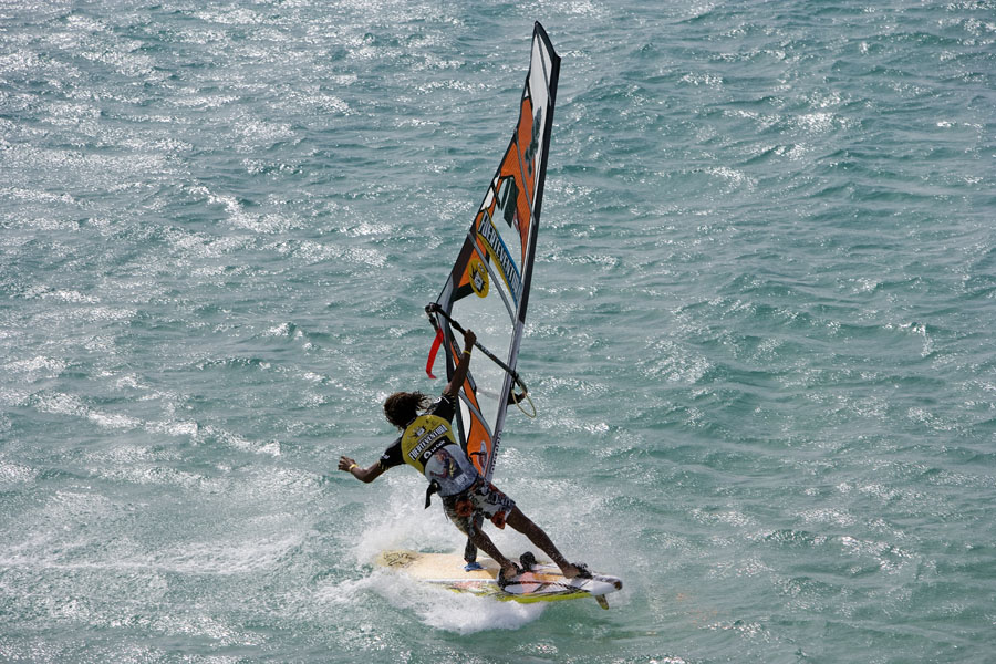 F07 fs Kirri on form Kirri on form