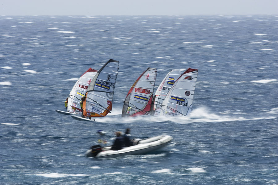 GC07 sl Race three semi final Race three semi final