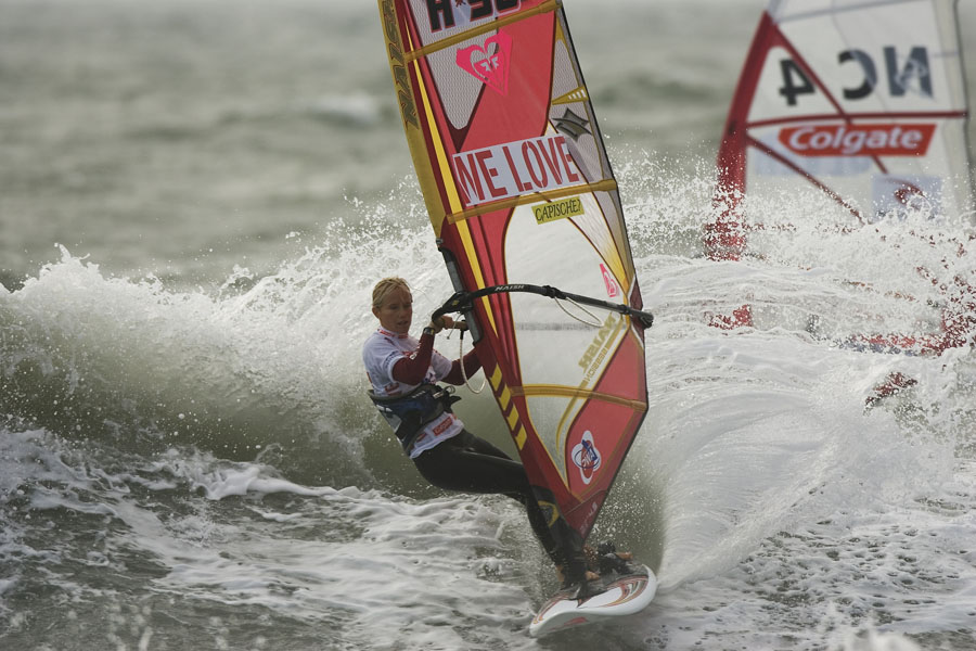 S07 wv Anne Marie Reichman warms up Anne Marie Reichman warms up