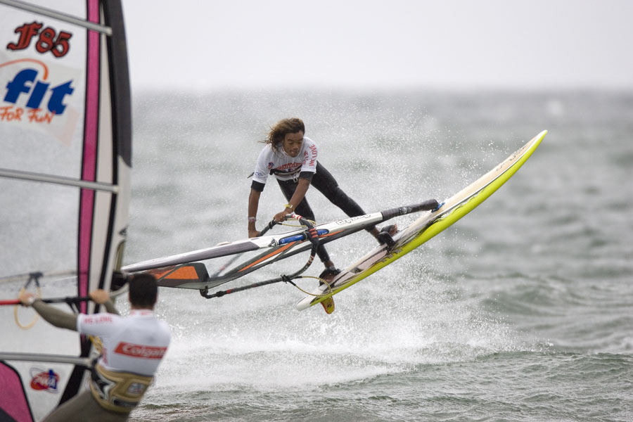 S07 fs Kiri Thode pulls out all the stops Kirri Thode pulls out all the stops