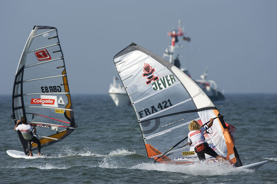 S07 sl Julien Quentel revelling in the light winds Julien Quentel revelling in the light winds