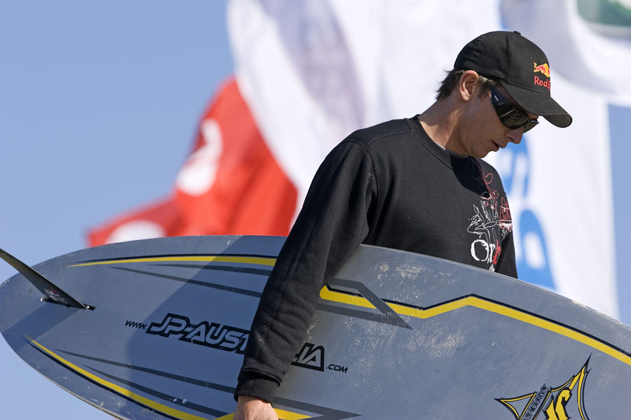 S07 ls Jason Polakow on hold for action Jason Polakow on hold for action