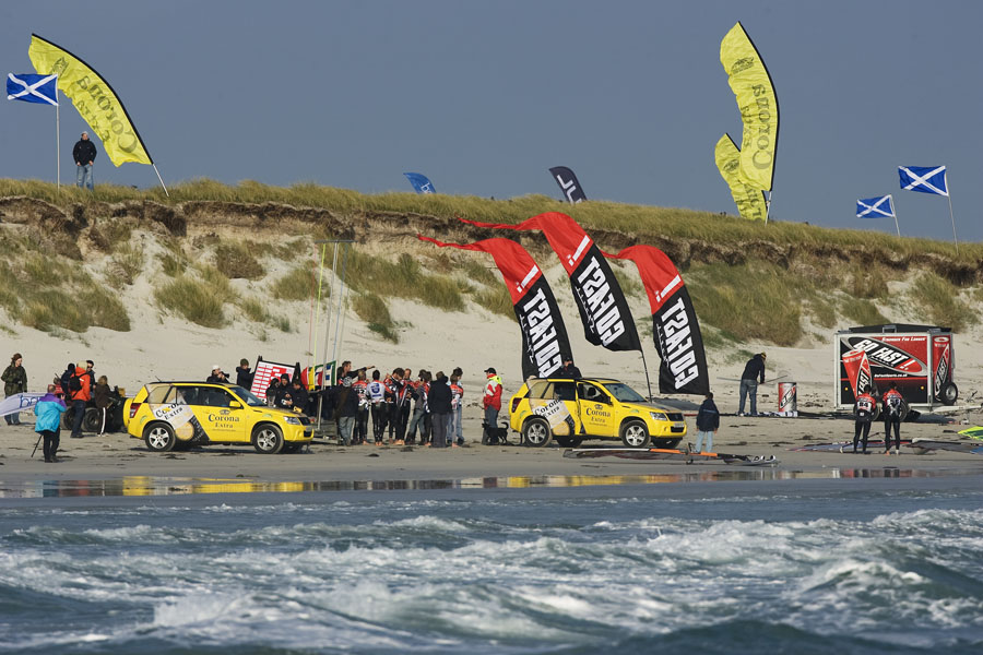 T07 ls Beach HQ Beach HQ