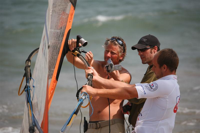 Boom mount for peter