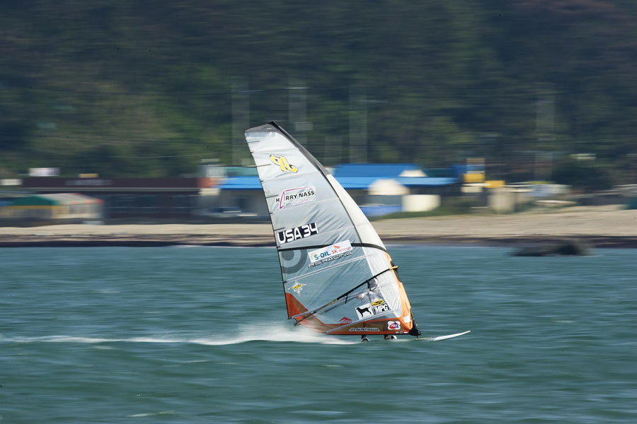 K08 sl Micah Buzianis Micah Buzianis