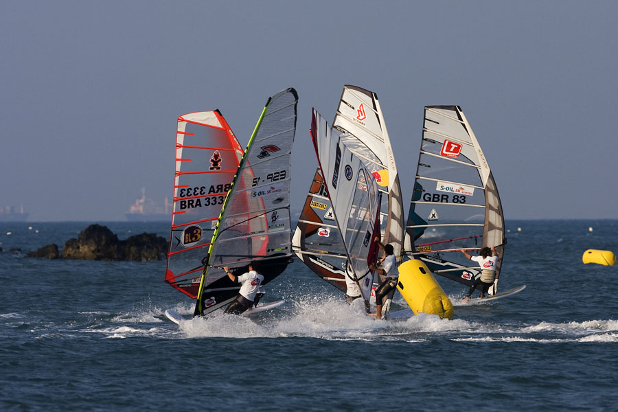 K08 sl Race mark action Race mark action