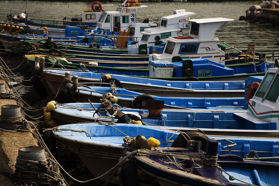 K08 ls Local fishing boats Local fishing boats
