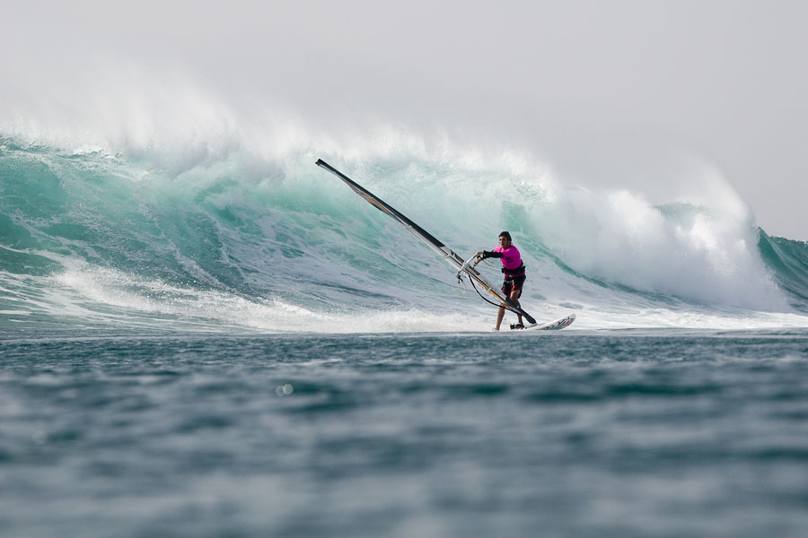 CV08 wv Thomas at Ponta Preta Thomas at Ponta Preta