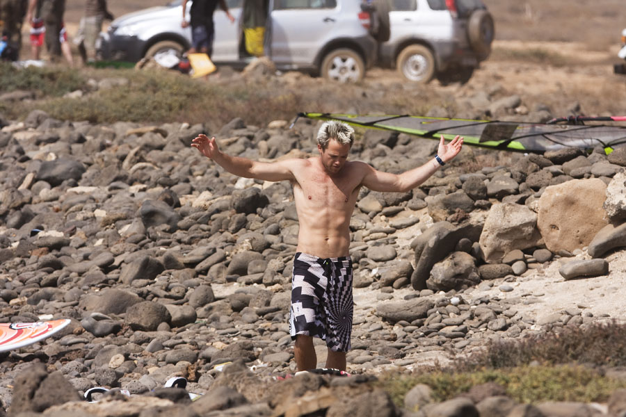 CV08 wv Danny Bruch goes out Danny Bruch goes out