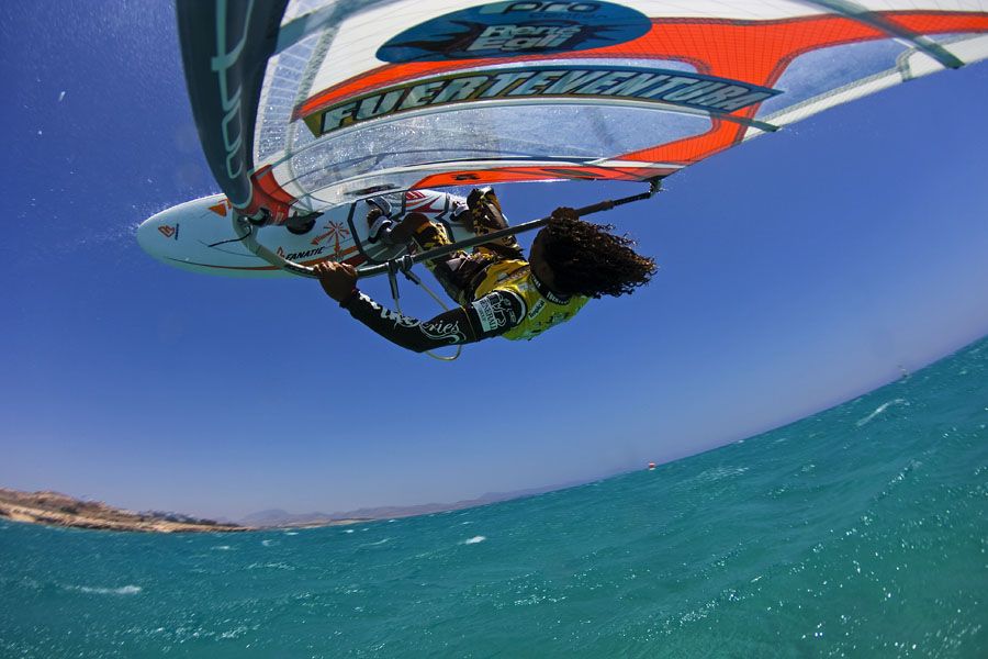 F08 fs Gollito leaps into second Gollito leaps into second