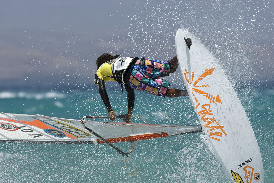 F08 fs Jose Estredo Jose Estredo