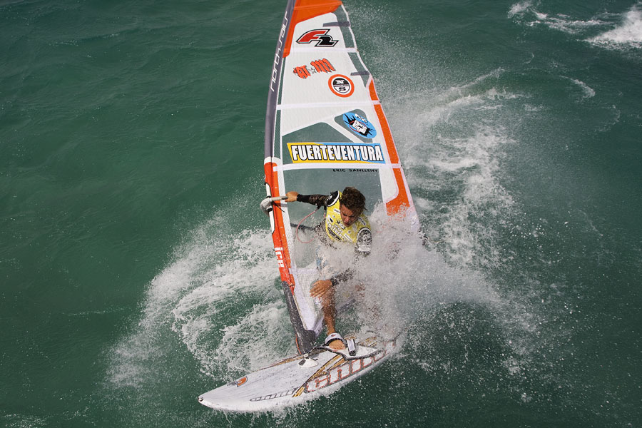 F08 fs Eric Sanllehy 6