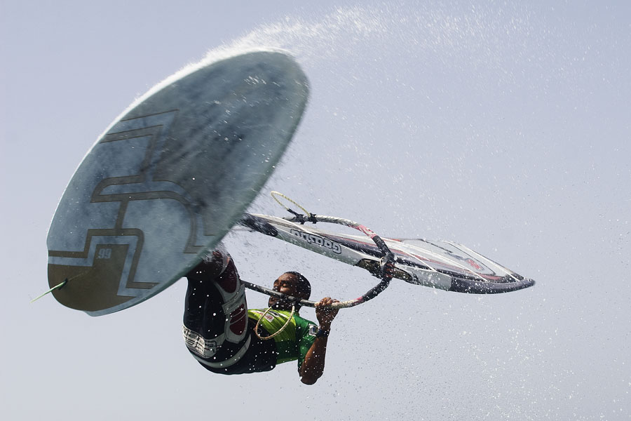 Tonky Frans forward loop