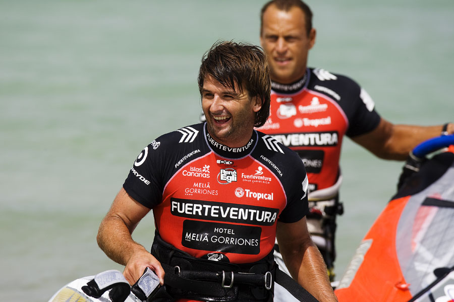 F09 ls Ross Williams Ross Williams