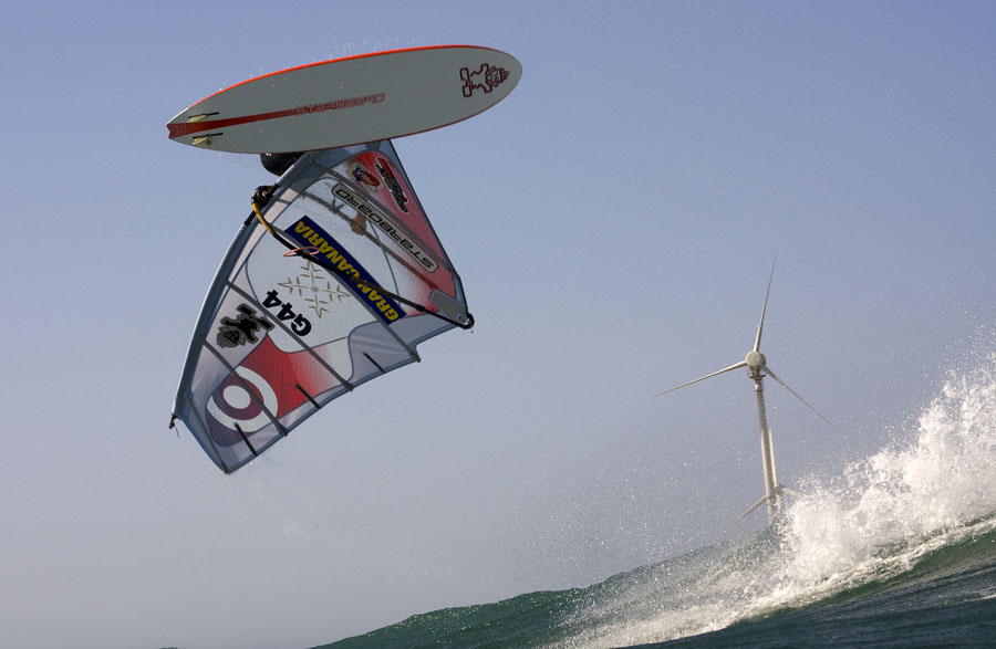 GC09 wv Philip Koster push loop table top Philip Koster push loop table top