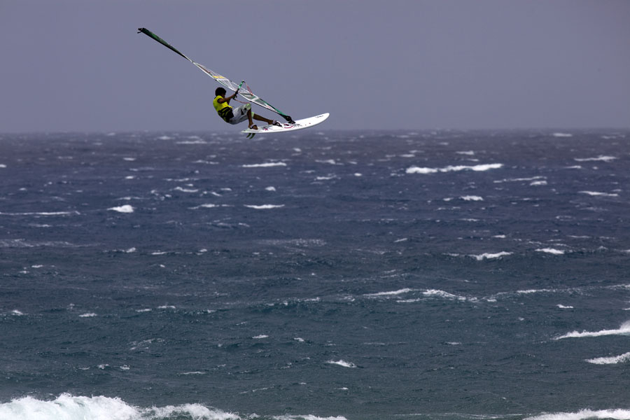 GC09 wv Jonas goes large Jonas goes large