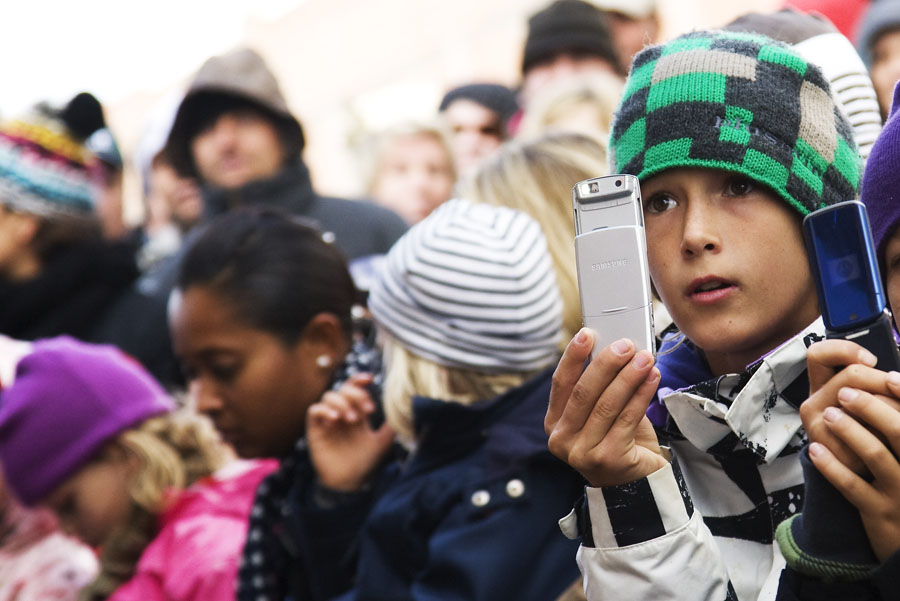 S09 ls Getting the shot Getting the shot