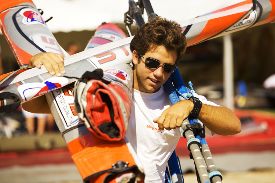 T09 ls Gabriel Browne Gabriel Browne