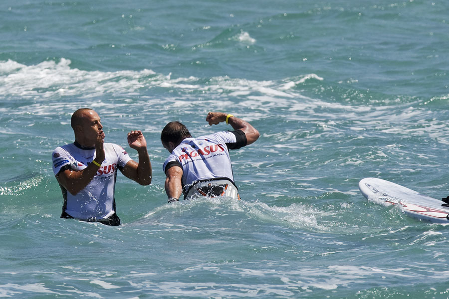 T09 ls Micah lashes out Micah lashes out