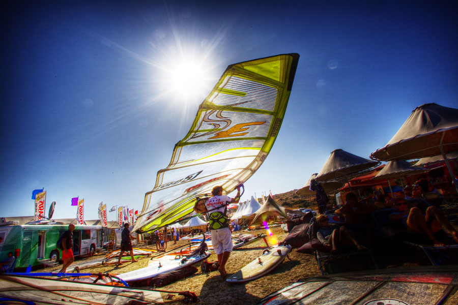 T09 ls Ben Van Der Steen heads home Ben Van Der Steen heads home