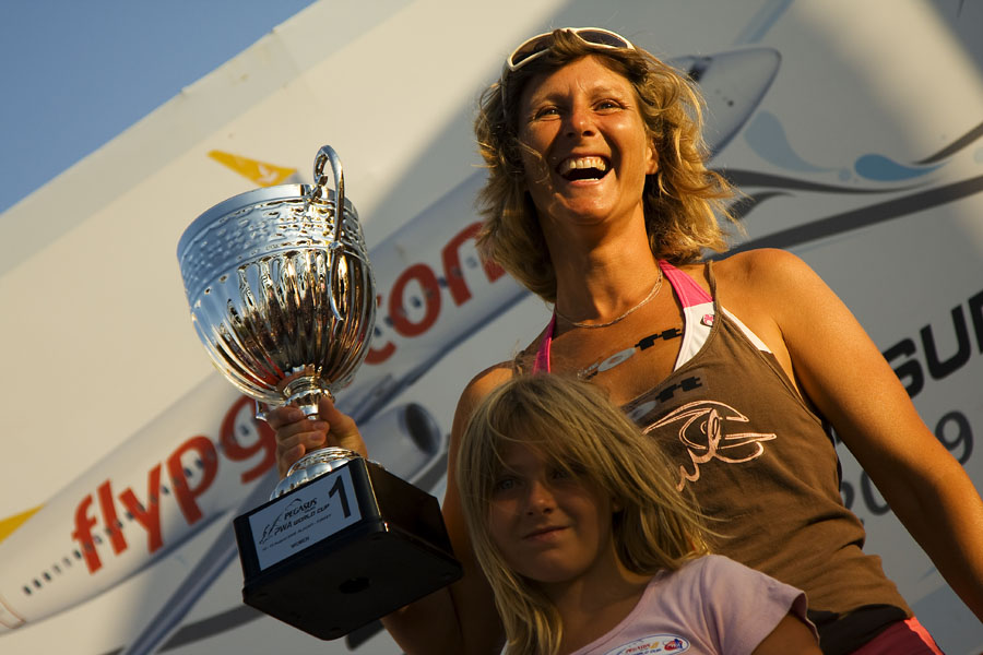 T09 ls Valerie wins in Turkey Valerie wins in Turkey