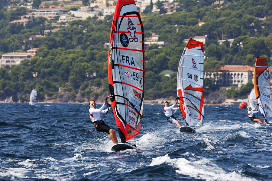 A10 sl Morane cruising to the mark Morane cruising to the mark