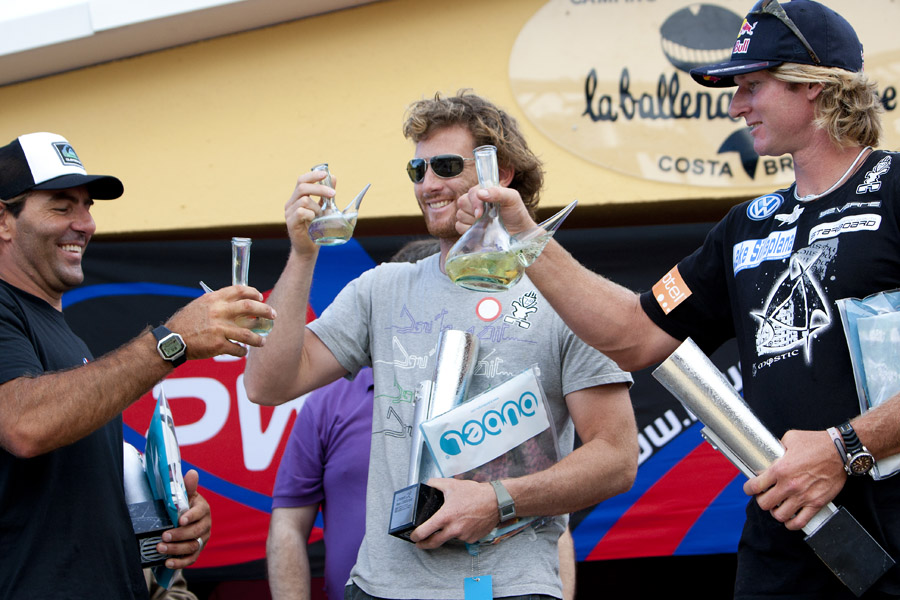 CB10 ls Cheers! Cheers!