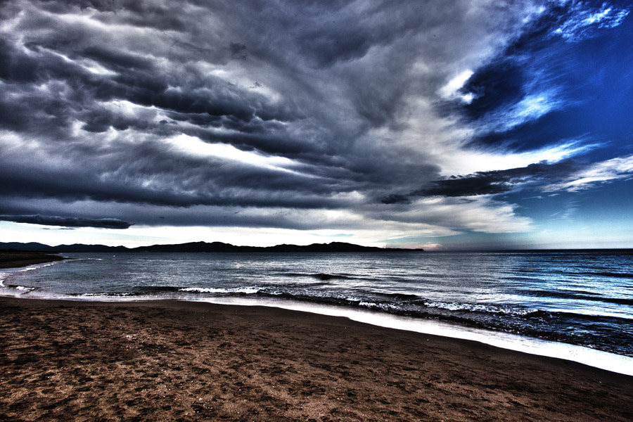 CB10 ls Shows over here in Costa Brava Shows over here in Costa Brava