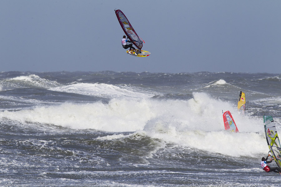 K10 wv Ricardo stalled forward Ricardo stalled forward