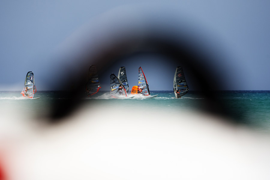 F10 sl Slalom action Slalom action