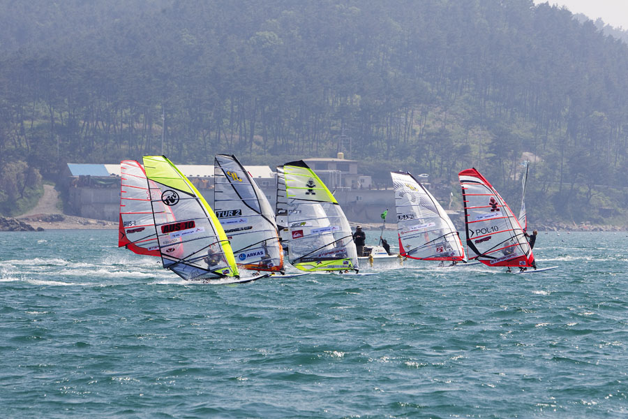 K10 sl Race action Race action