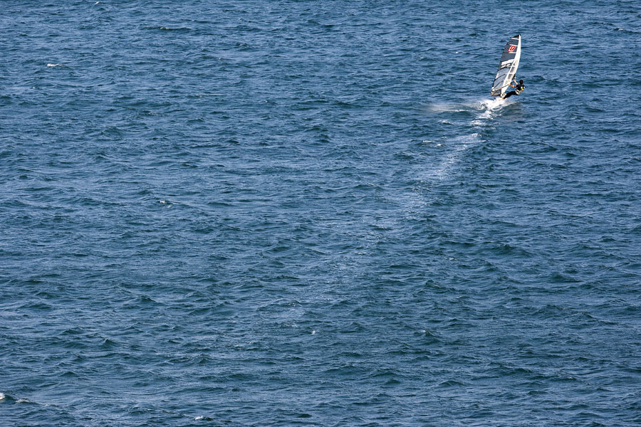 K10 sl Ross Williams heads out Ross Williams heads out