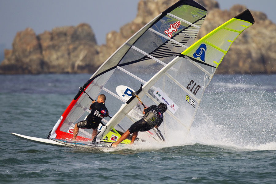 K10 sl Finish line clash Finish line clash