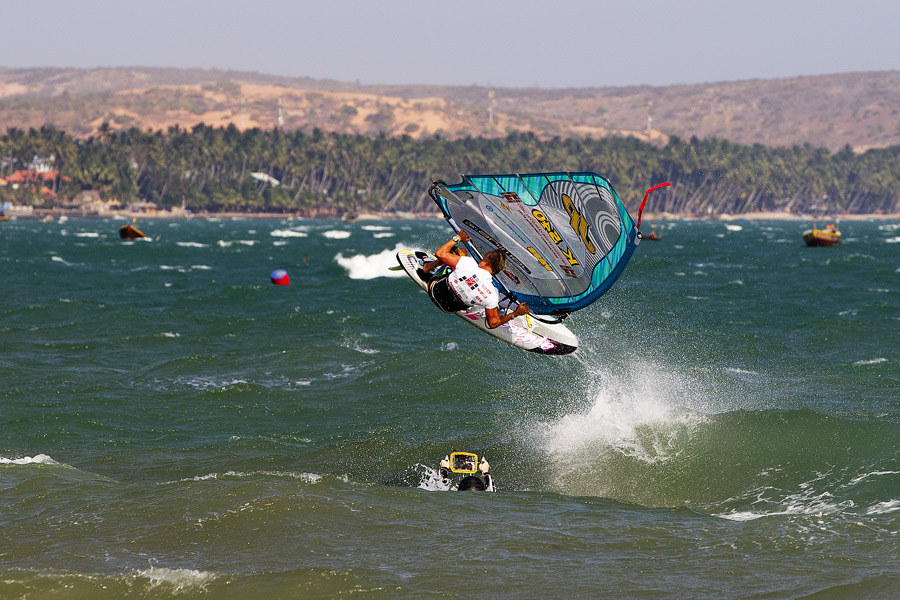 V11 fs One for the camera! One for the camera!