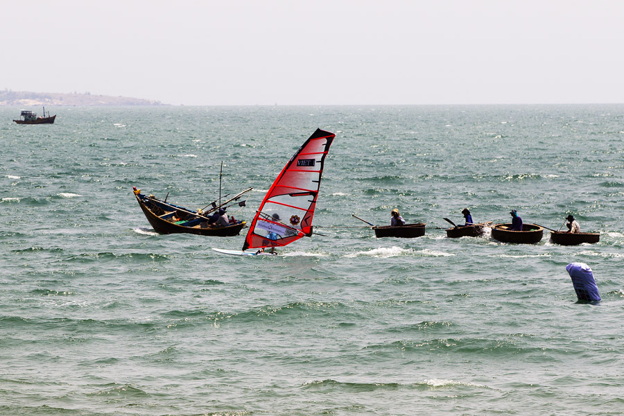 V11 ls Tien Troung Ky Tien Troung Ky