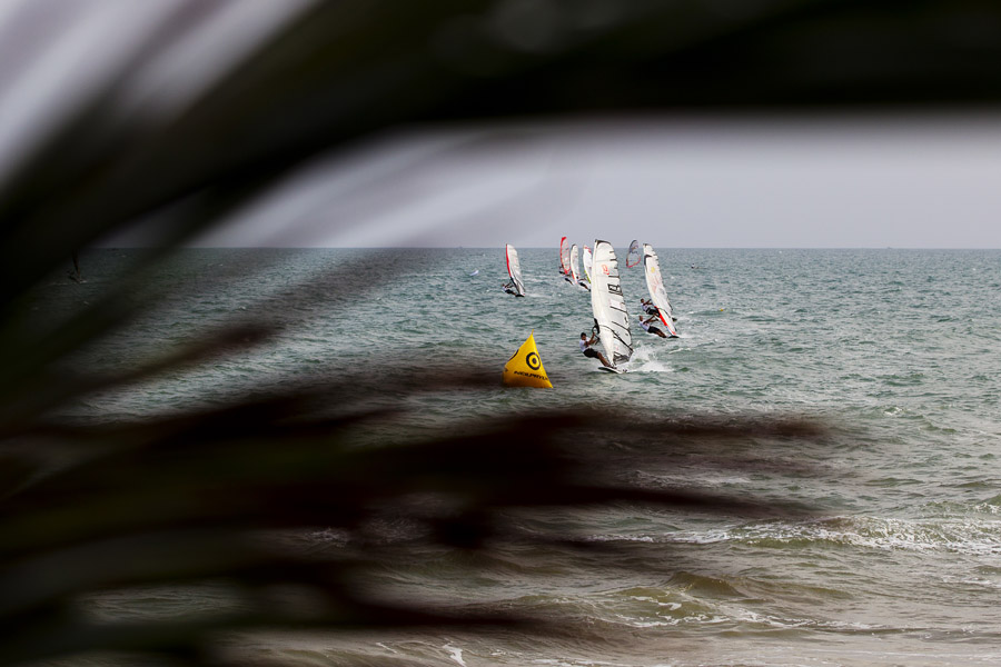 V11 sl Race finish Race finish