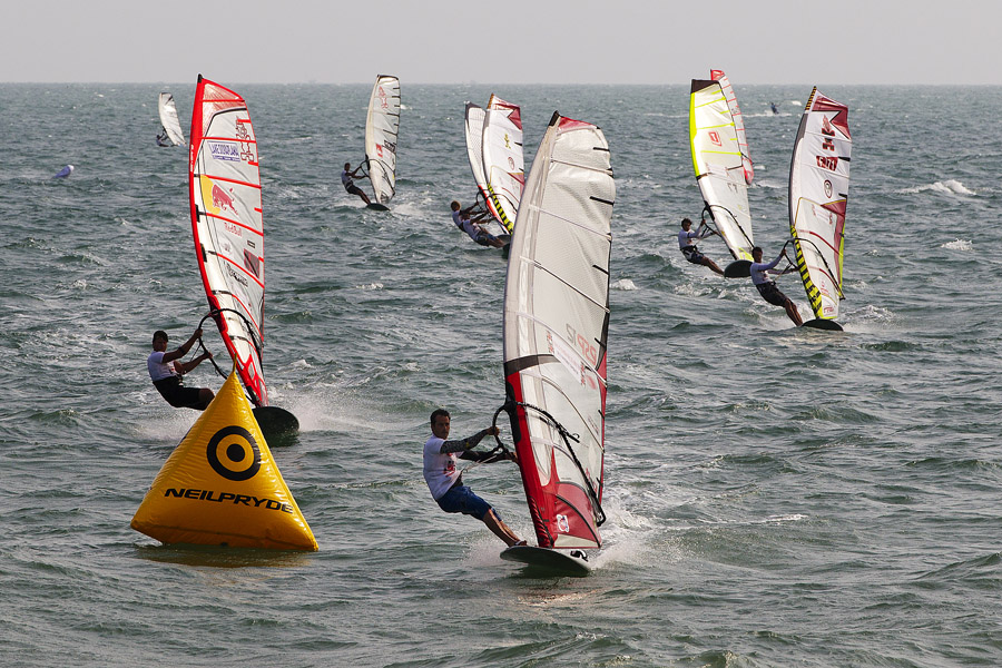 V11 sl Ludovic heads in Ludovic heads in