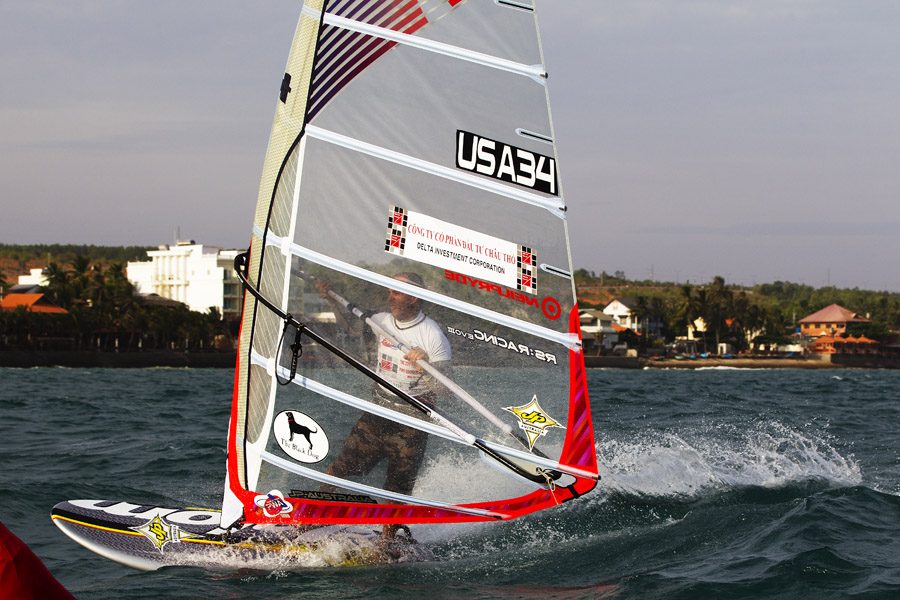 V11 sl Micah Buzianis Micah Buzianis