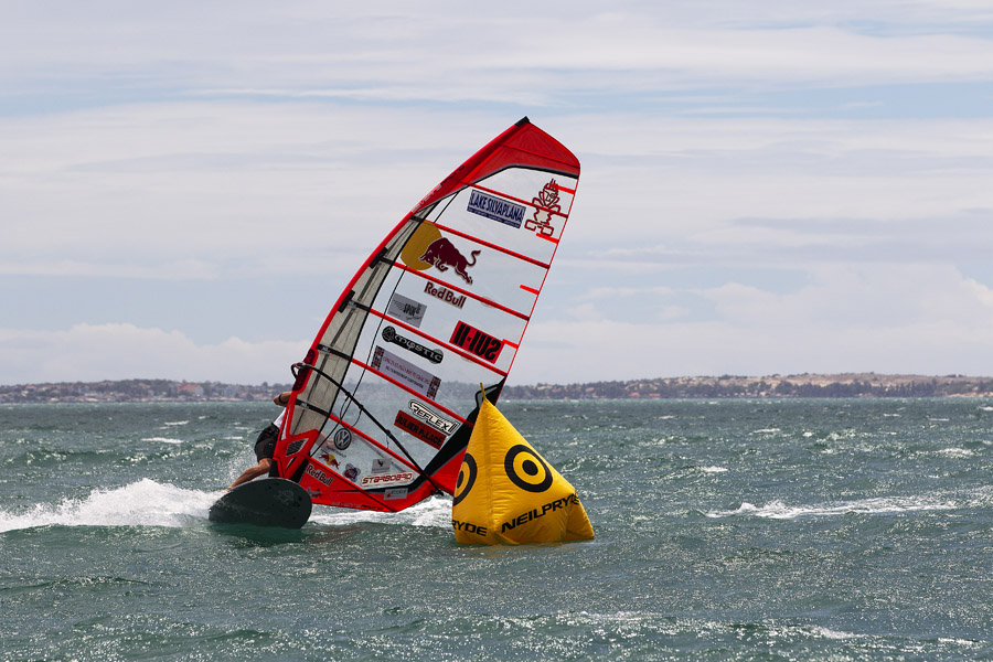 V11 sl Dunkerbeck cruising Dunkerbeck cruising