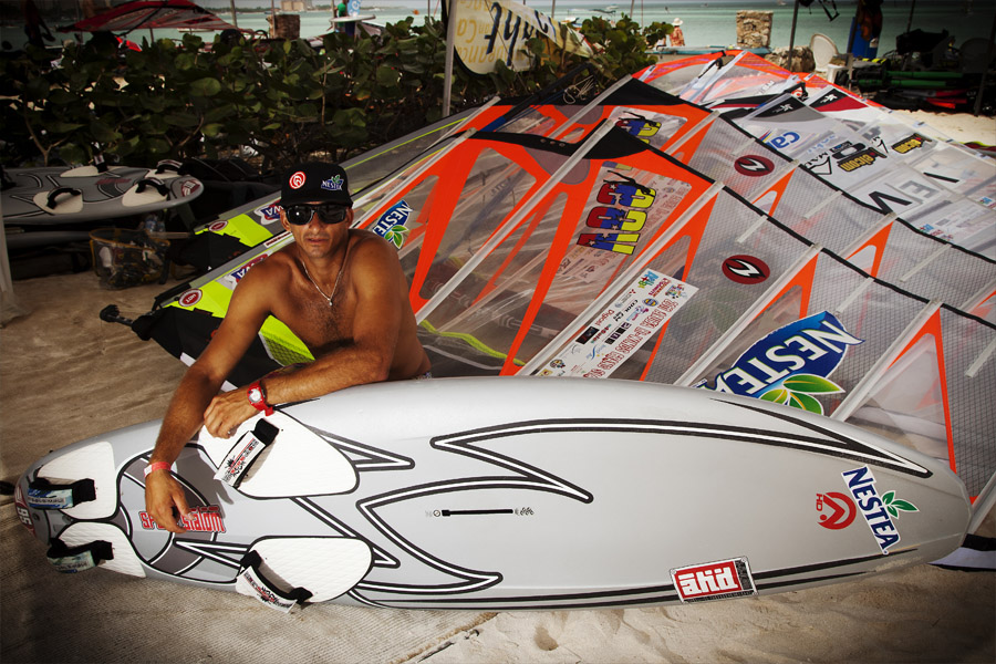 A11 ls Diony in the pits Diony in the pits