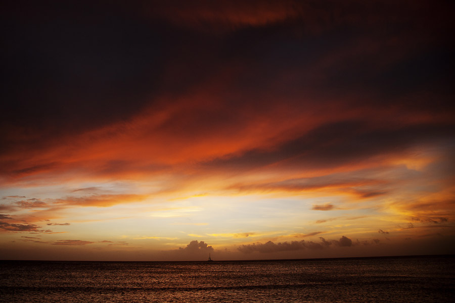 A11 ls Another perfect day comes to an end in Aruba Another perfect day comes to an end in Aruba