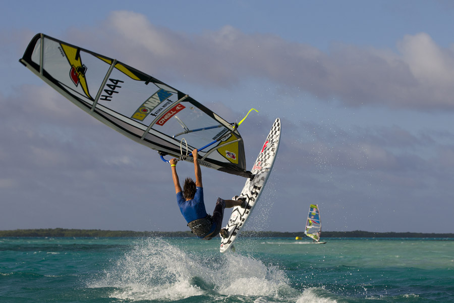 B11 fs Bonaire action Bonaire action