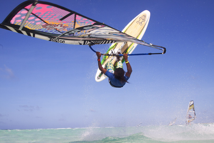 B11 fs Thode up and away Thode up and away