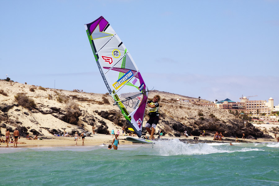 F11 fs Max Rowe Max Rowe