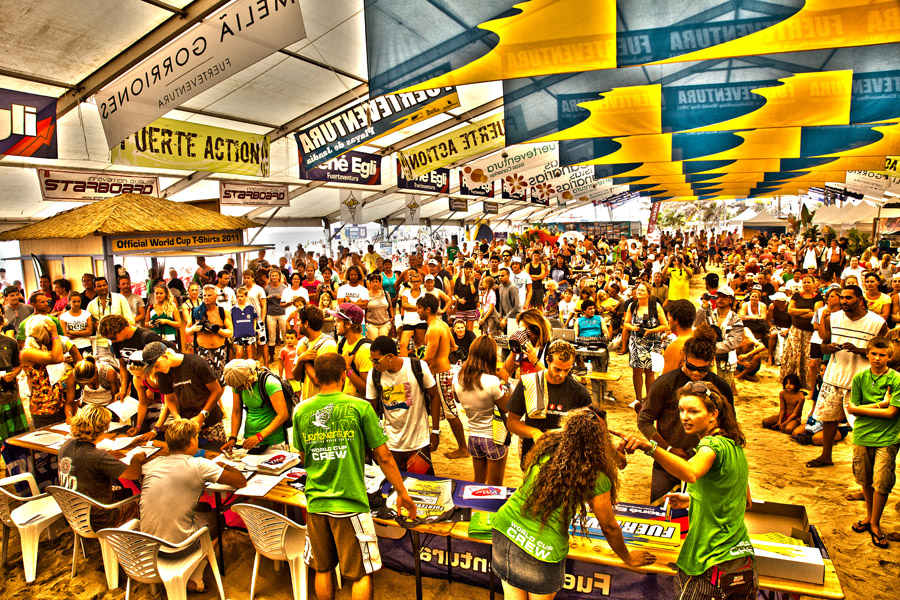 F11 ls Busy scenes at registration Busy scenes at registration