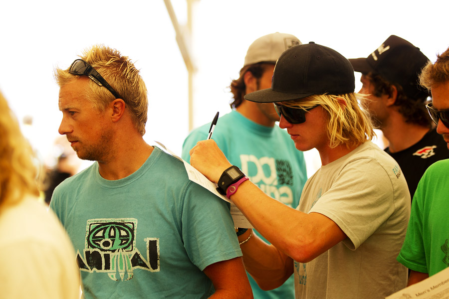 F11 ls Max Rowe registers Max Rowe registers